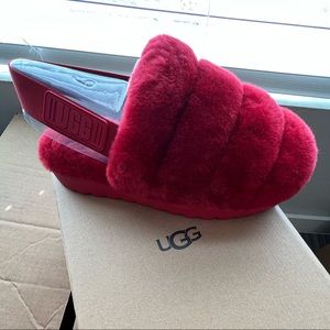 UGG Slippers 9 ❤️🌹